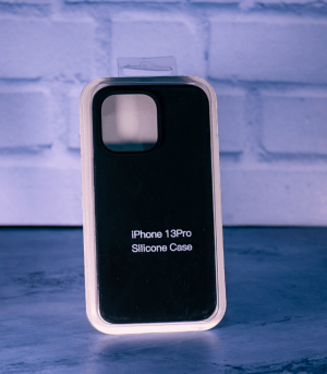 Case de Iphone 13 Pro Silicone Negro